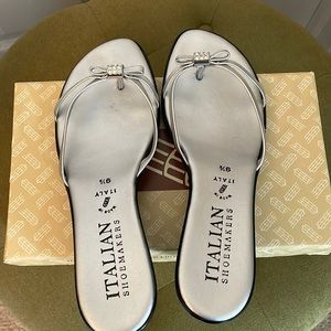 Italian Shoemakers Silver bow summer sandals. Size 9.5. New in box!